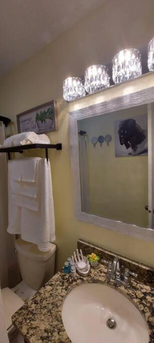 J.Creek Retreat, Creekside Townhouse +1 Car Garage Villa Maggie Valley Luaran gambar